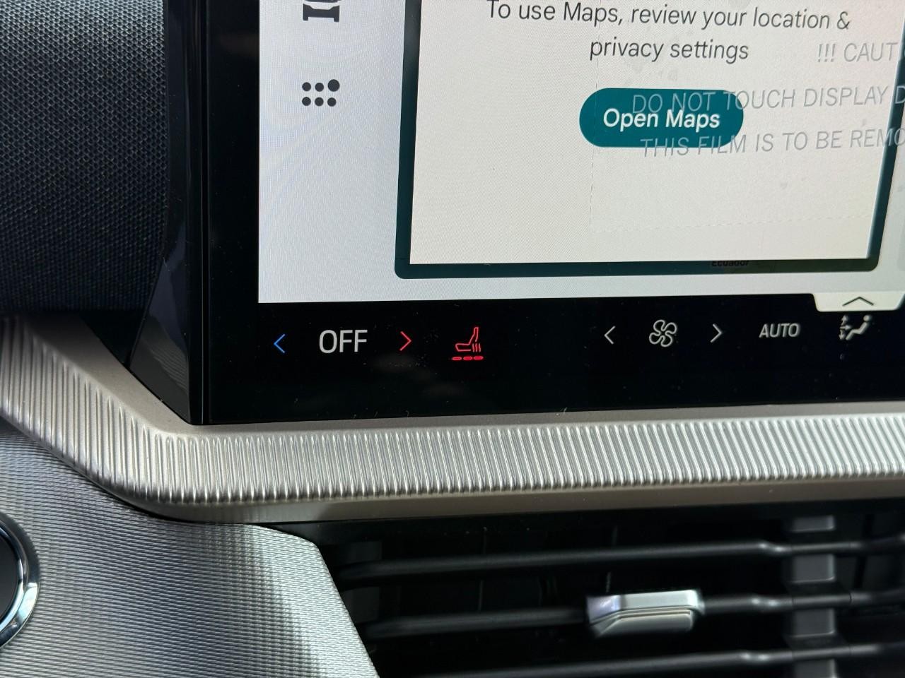 Ford Explorer Vehicle Full-screen Gallery Image 19