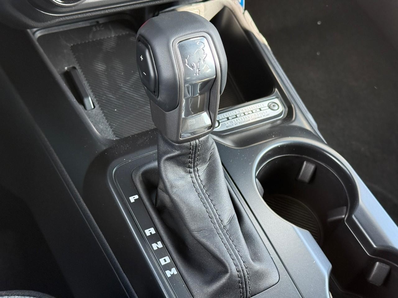 Ford Bronco Vehicle Full-screen Gallery Image 15