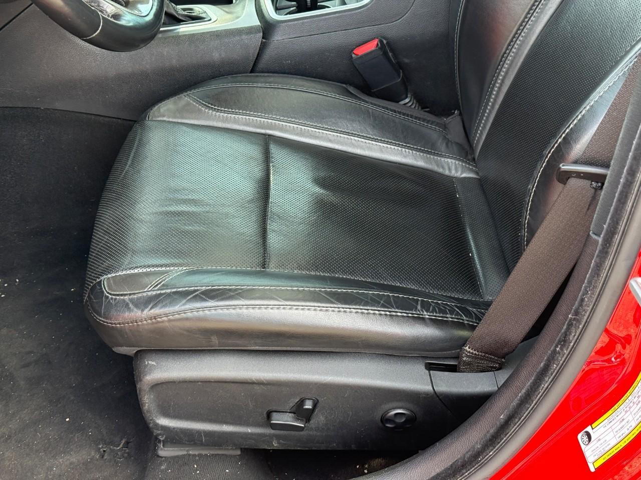 Dodge Charger Vehicle Full-screen Gallery Image 17