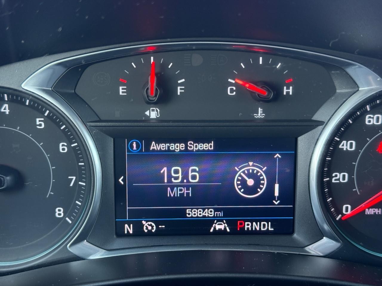 Chevrolet Equinox Vehicle Full-screen Gallery Image 21