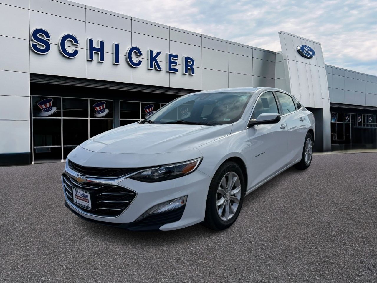 Chevrolet Malibu Vehicle Full-screen Gallery Image 04