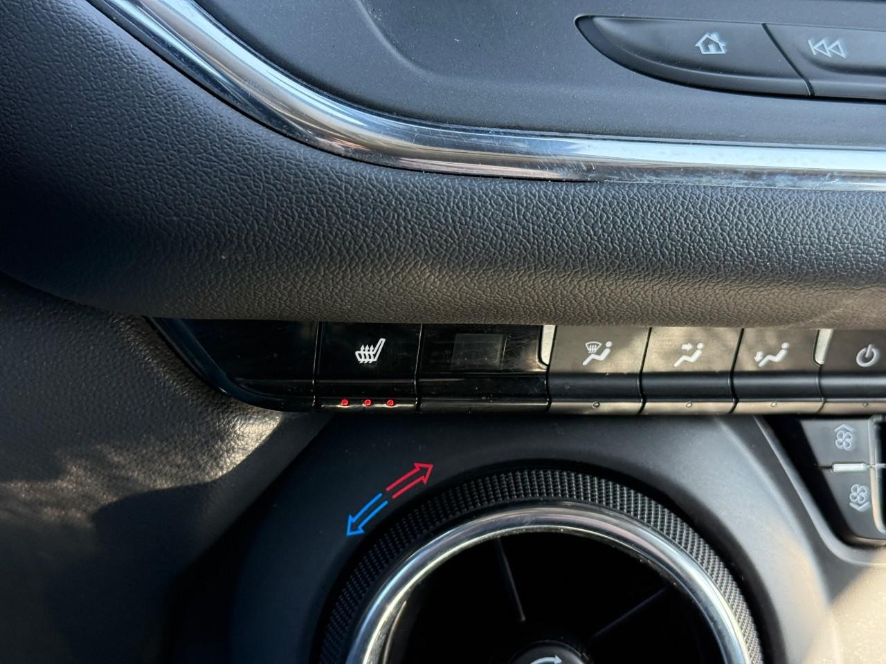 Chevrolet Blazer Vehicle Full-screen Gallery Image 21