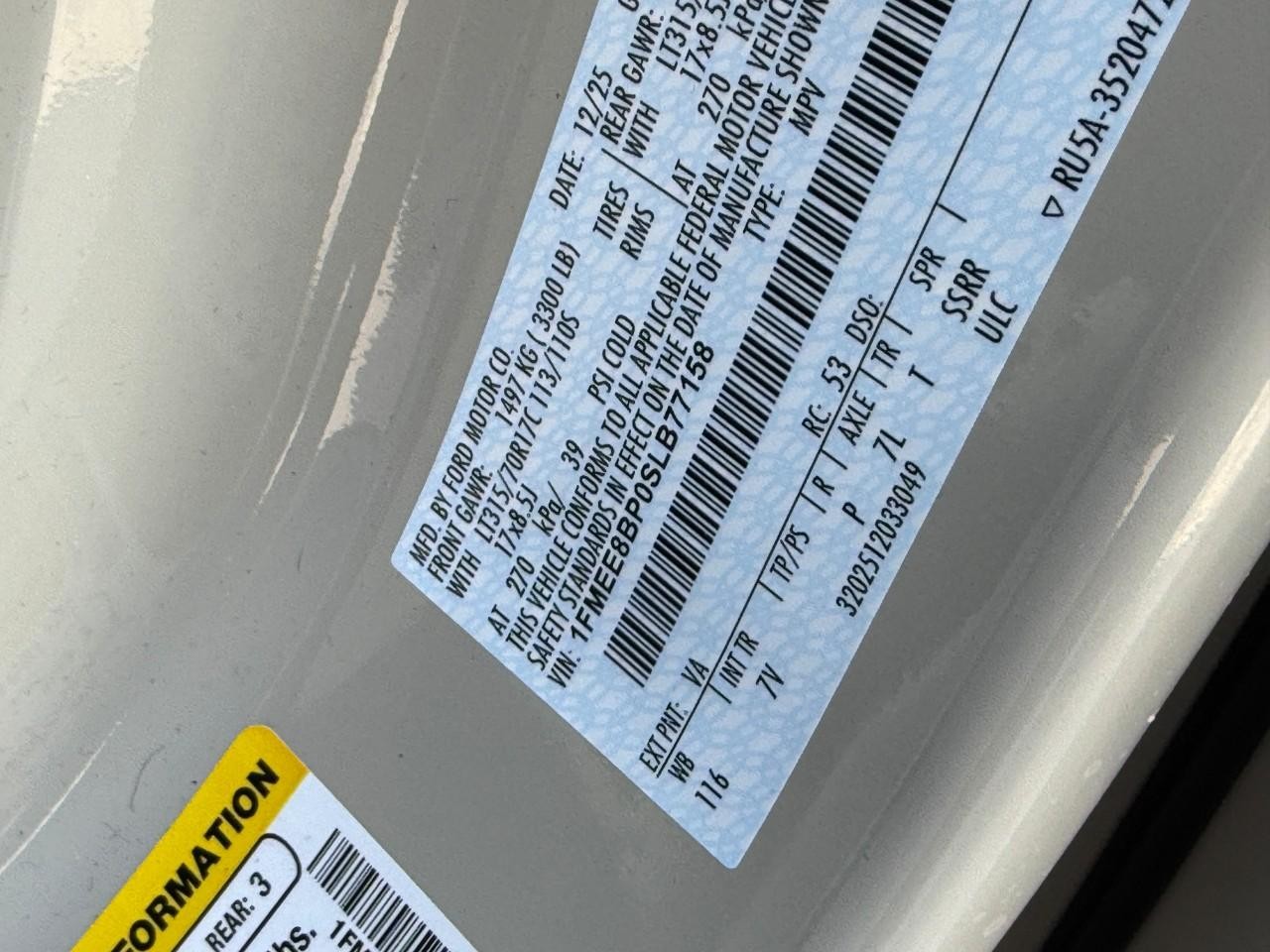 Ford Bronco Vehicle Full-screen Gallery Image 18