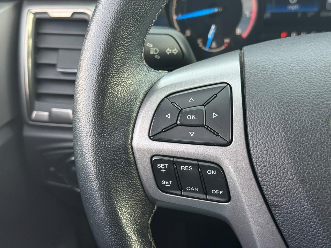 Ford Ranger Vehicle Full-screen Gallery Image 19