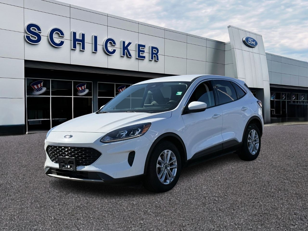 Ford Escape Vehicle Full-screen Gallery Image 02