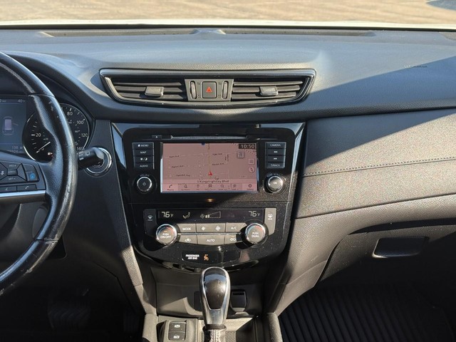 2020 Nissan Rogue SV - Photo 13