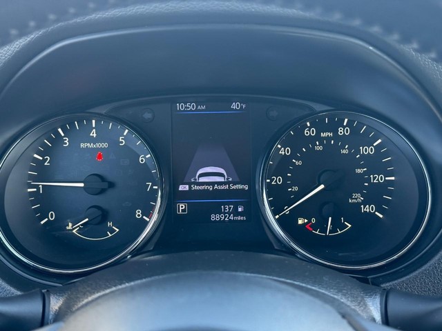 2020 Nissan Rogue SV - Photo 22