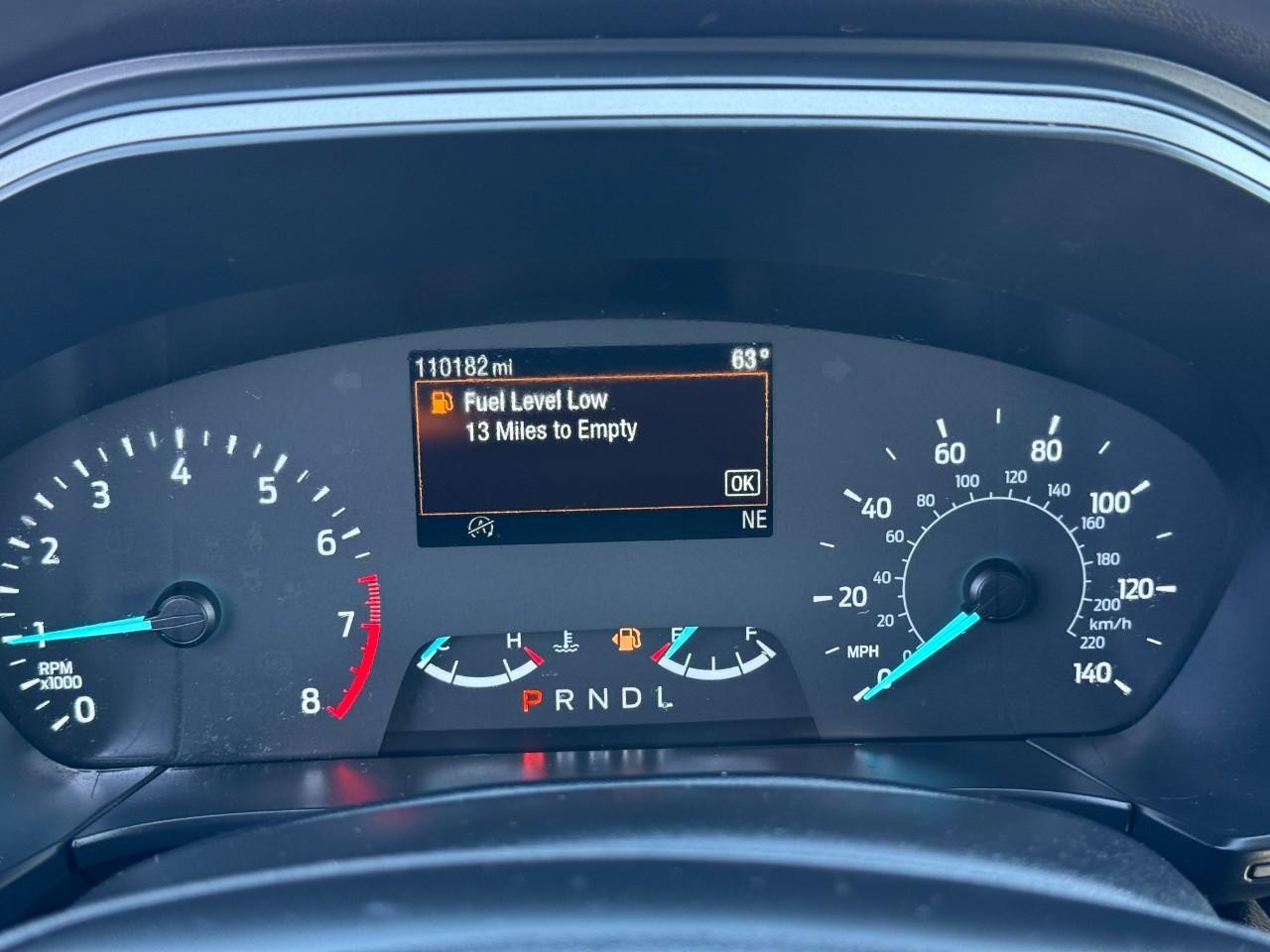 Ford Escape Vehicle Full-screen Gallery Image 22