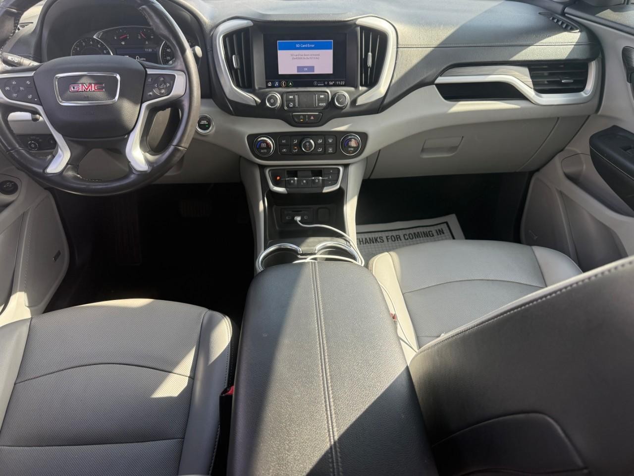 GMC Terrain Vehicle Full-screen Gallery Image 10