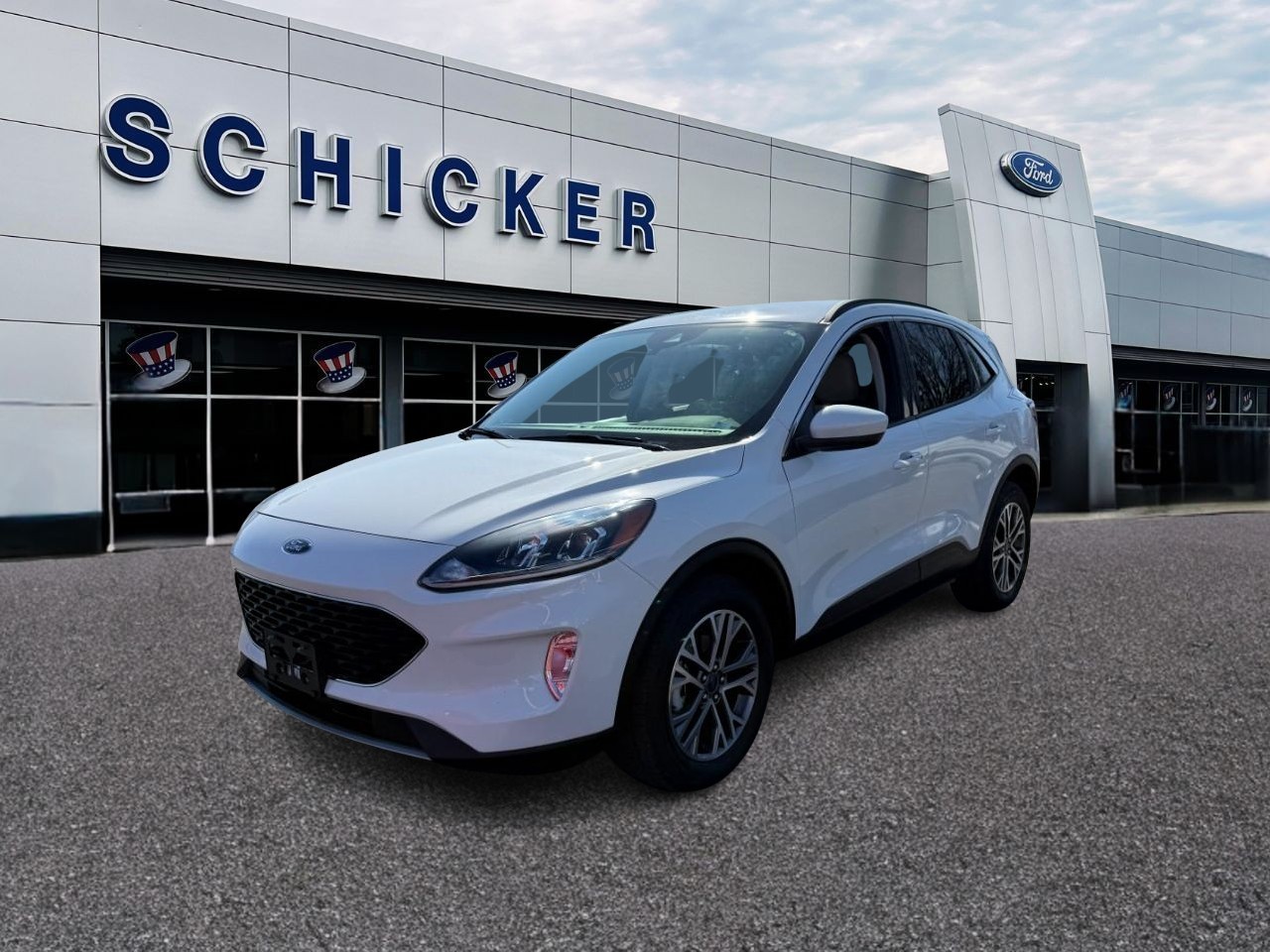 Ford Escape Vehicle Full-screen Gallery Image 04