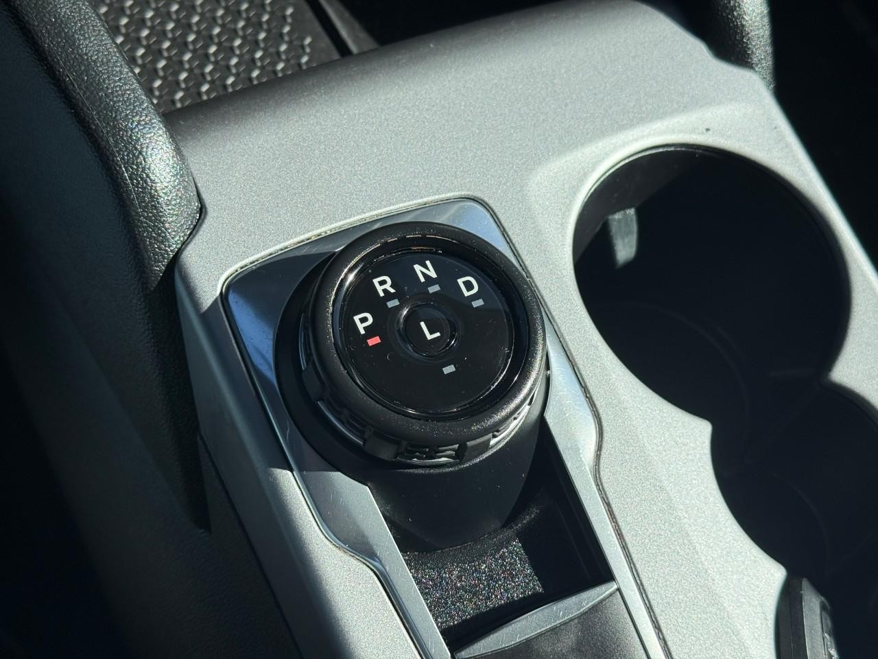 Ford Bronco Sport Vehicle Full-screen Gallery Image 23