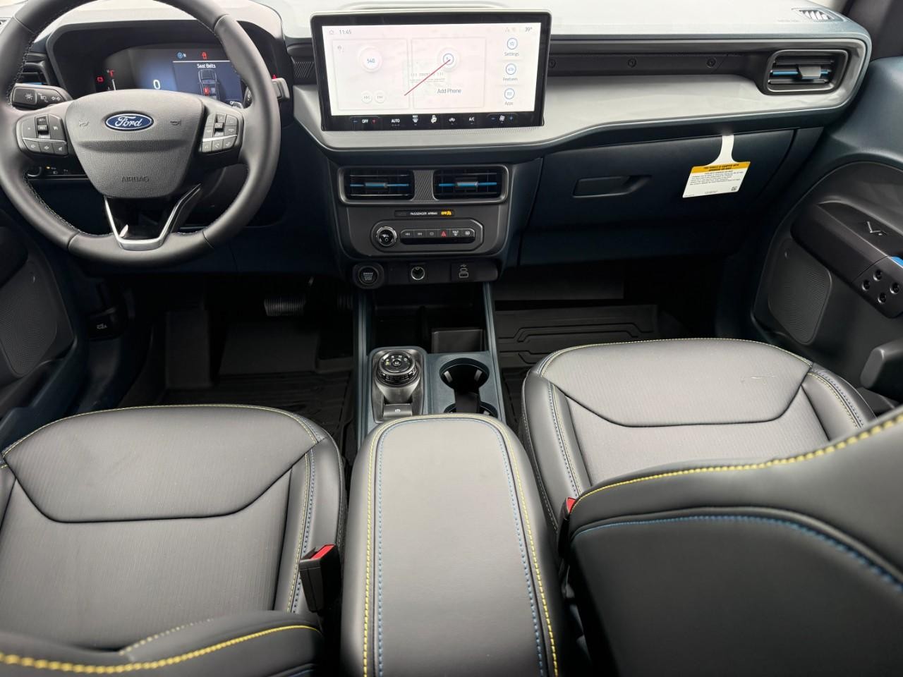 Ford Maverick Vehicle Full-screen Gallery Image 05