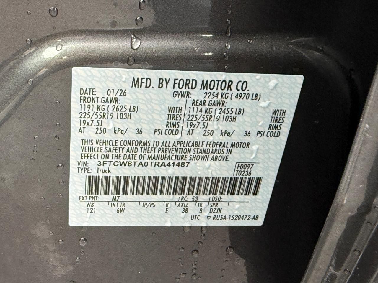 Ford Maverick Vehicle Full-screen Gallery Image 16