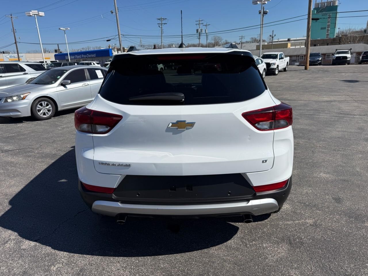 Chevrolet TrailBlazer Vehicle Full-screen Gallery Image 06