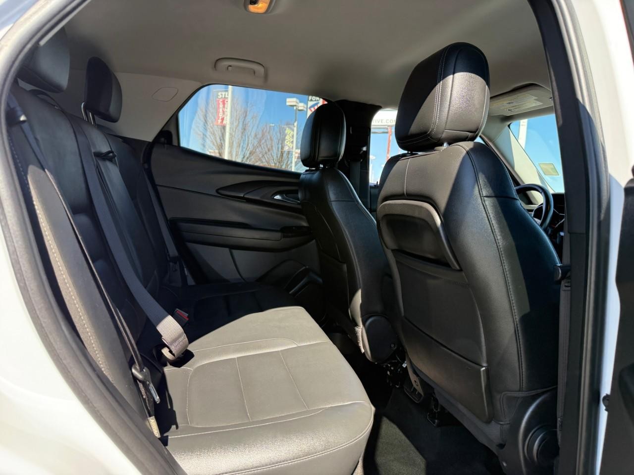 Chevrolet TrailBlazer Vehicle Full-screen Gallery Image 10