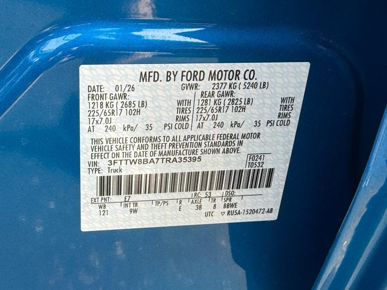 Ford Maverick Vehicle Full-screen Gallery Image 14