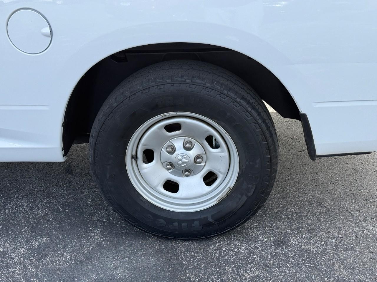 Ram 1500 Vehicle Full-screen Gallery Image 06