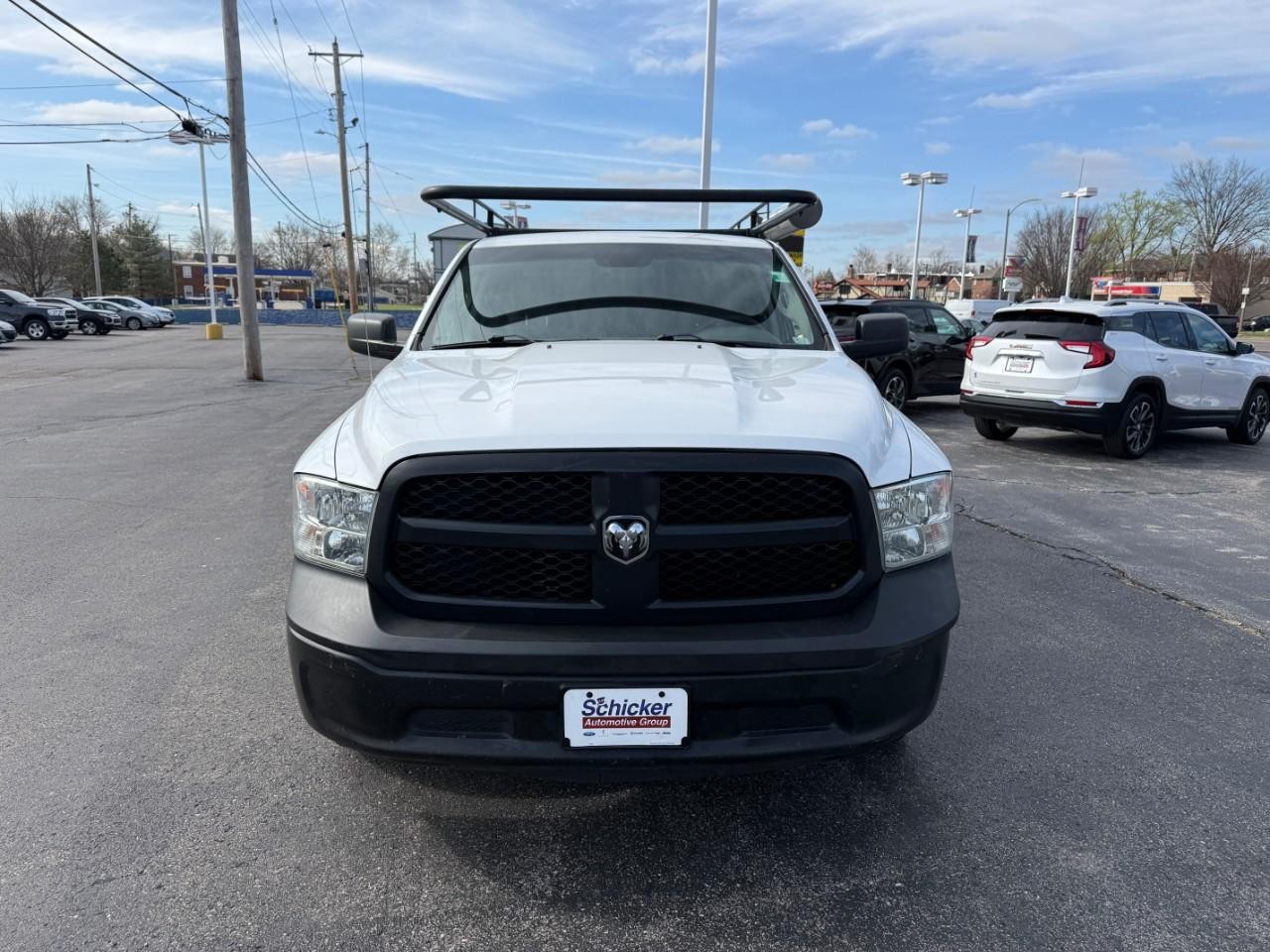 Ram 1500 Vehicle Full-screen Gallery Image 09