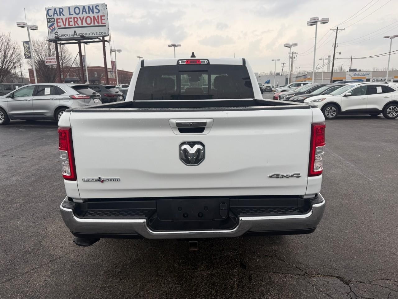 Ram 1500 Vehicle Full-screen Gallery Image 08