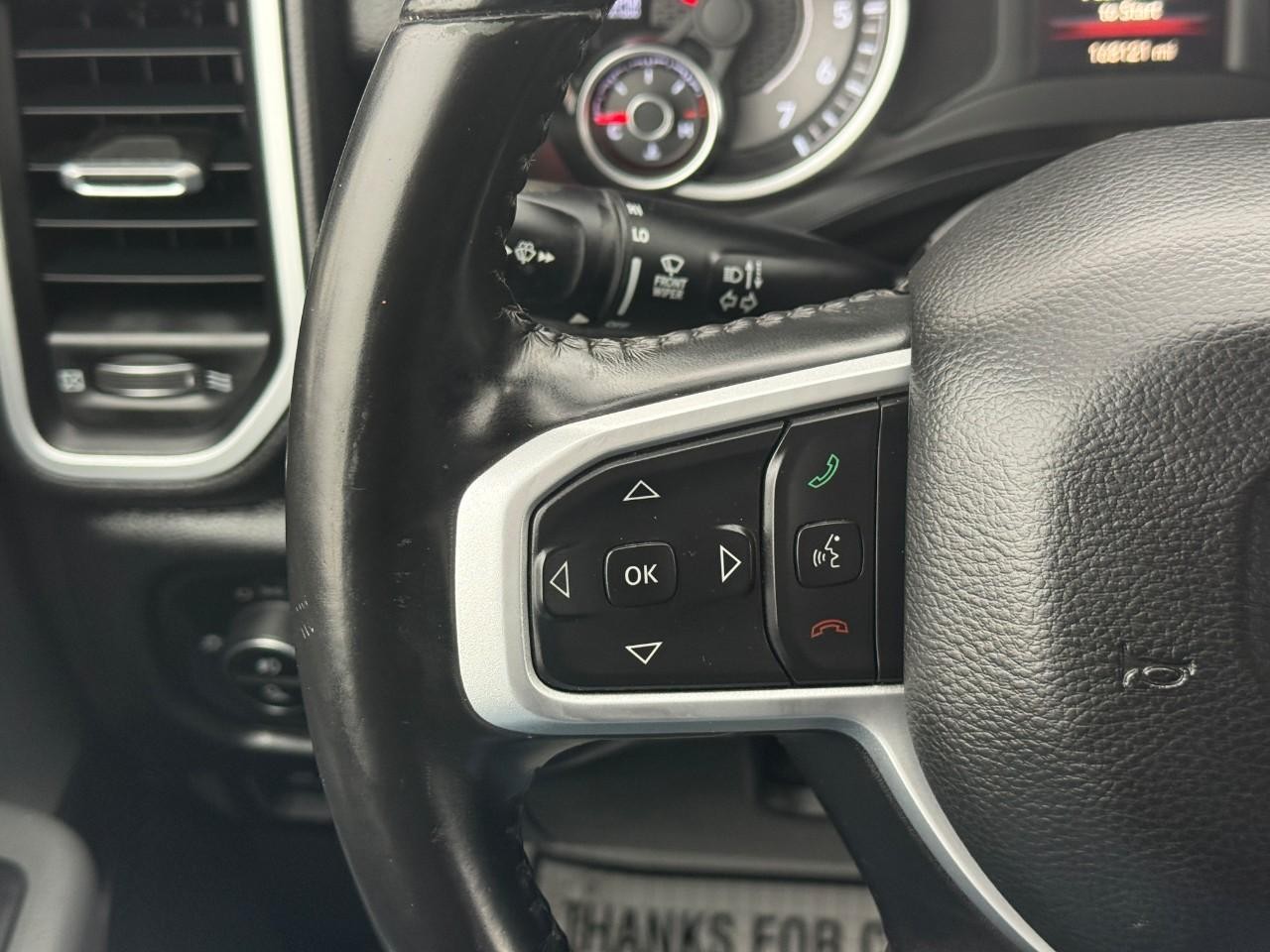 Ram 1500 Vehicle Full-screen Gallery Image 18