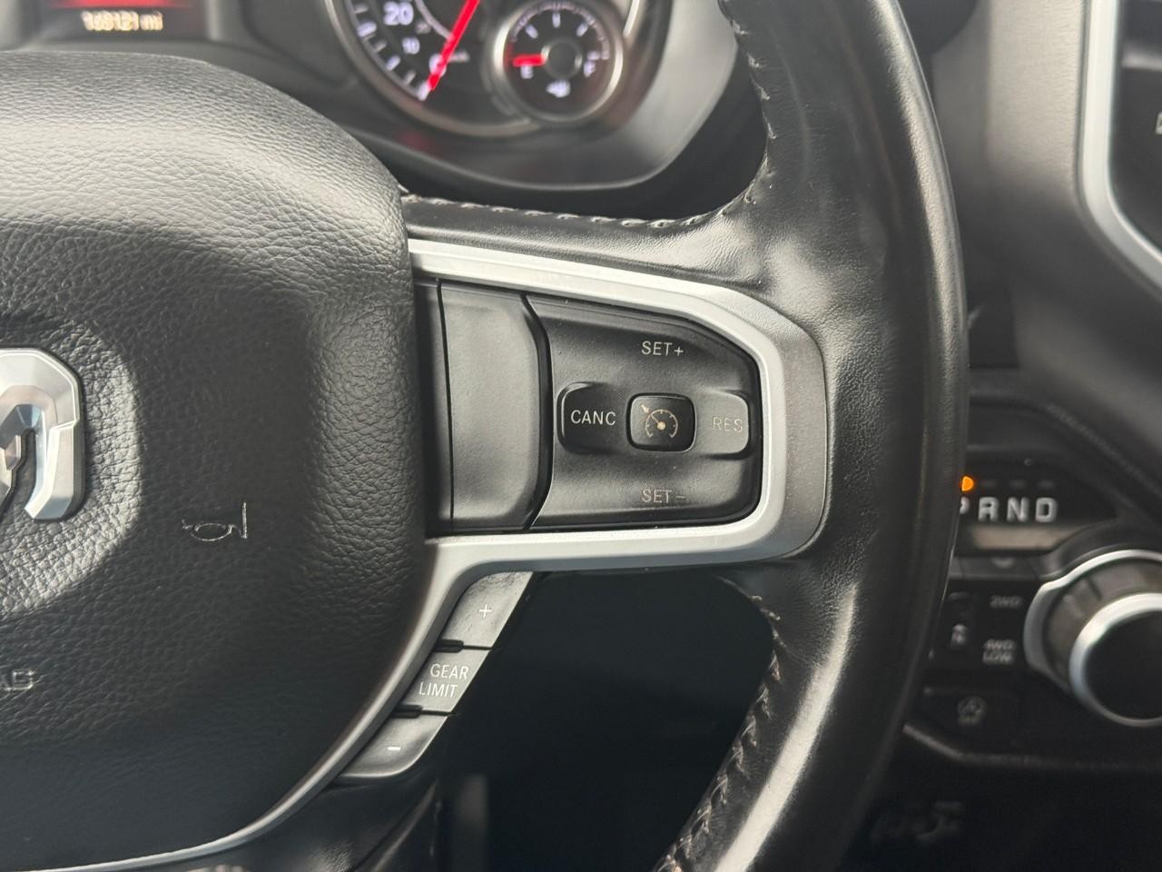 Ram 1500 Vehicle Full-screen Gallery Image 19