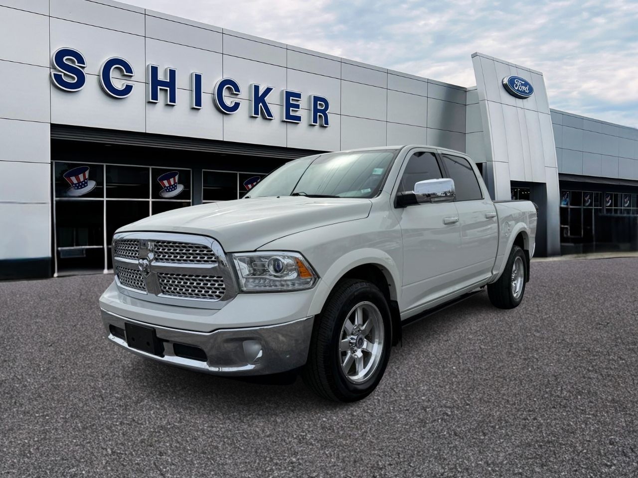 Ram 1500 Vehicle Full-screen Gallery Image 04