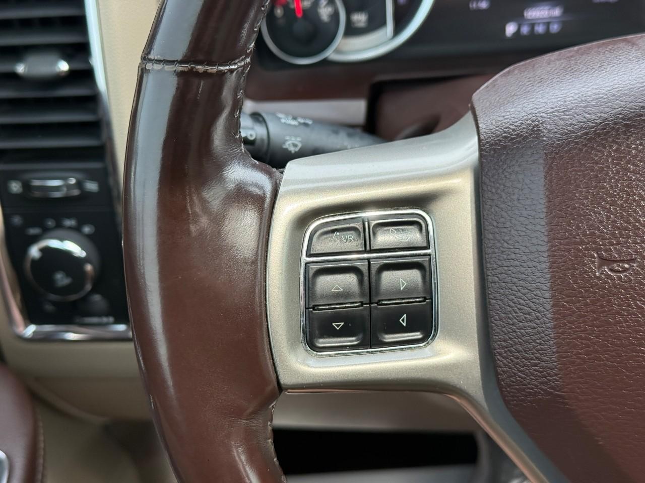 Ram 1500 Vehicle Full-screen Gallery Image 19