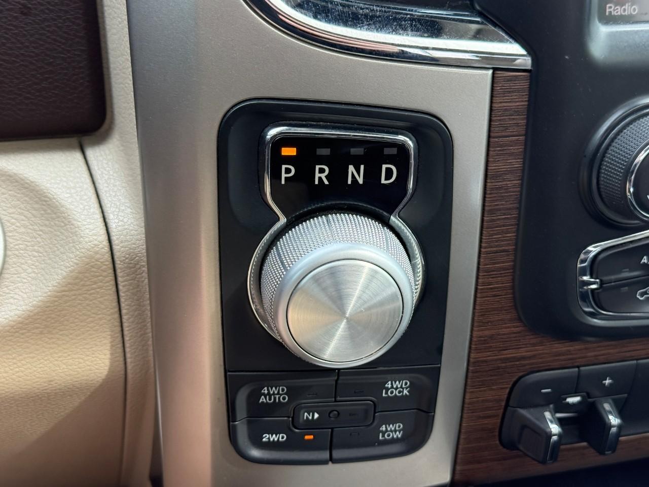 Ram 1500 Vehicle Full-screen Gallery Image 22