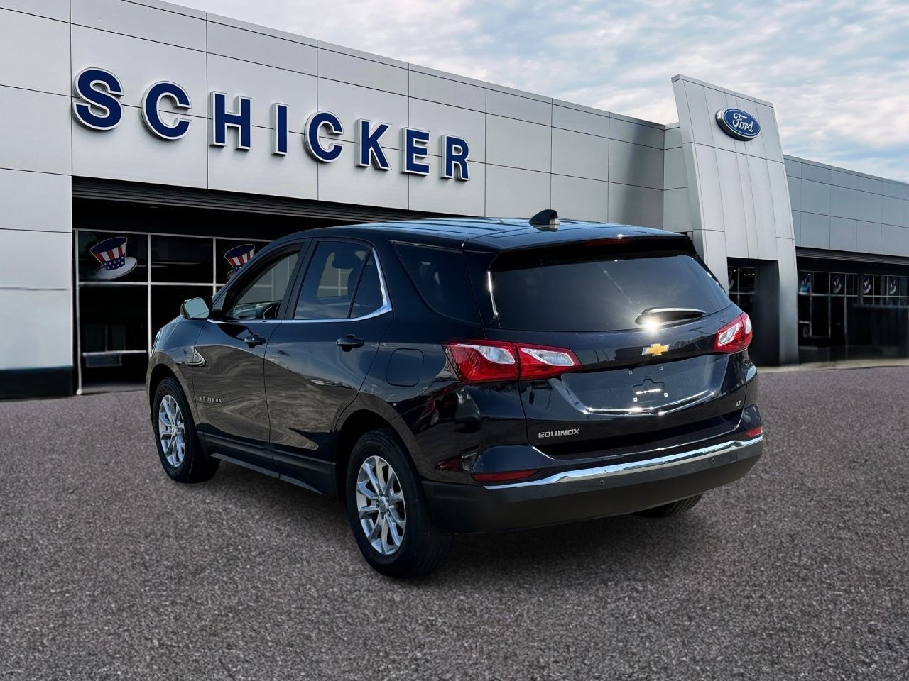 Chevrolet Equinox Vehicle Full-screen Gallery Image 03