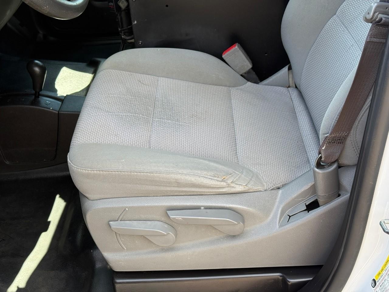 Chevrolet Silverado 1500 Vehicle Full-screen Gallery Image 10