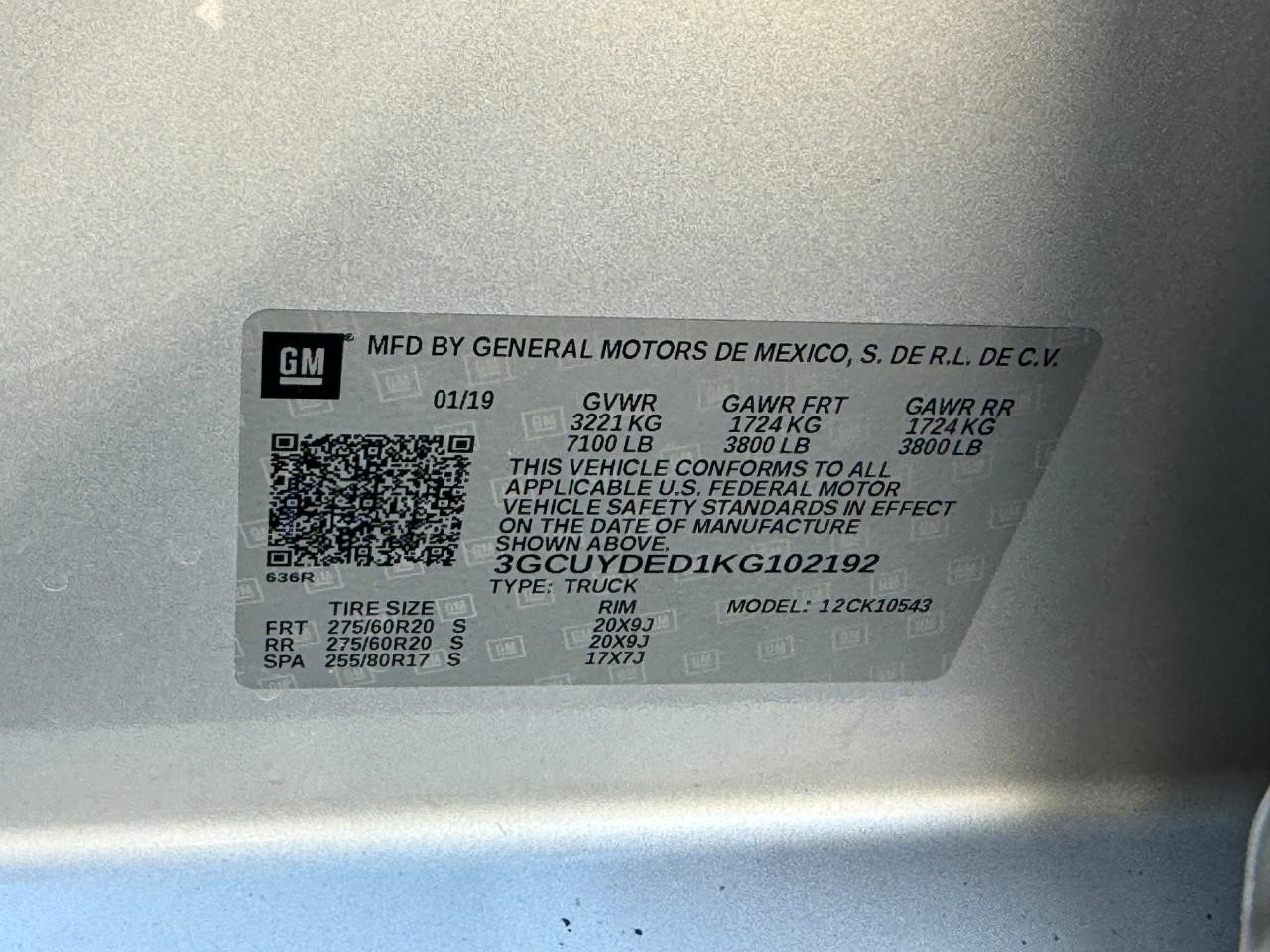 Chevrolet Silverado 1500 Vehicle Full-screen Gallery Image 19