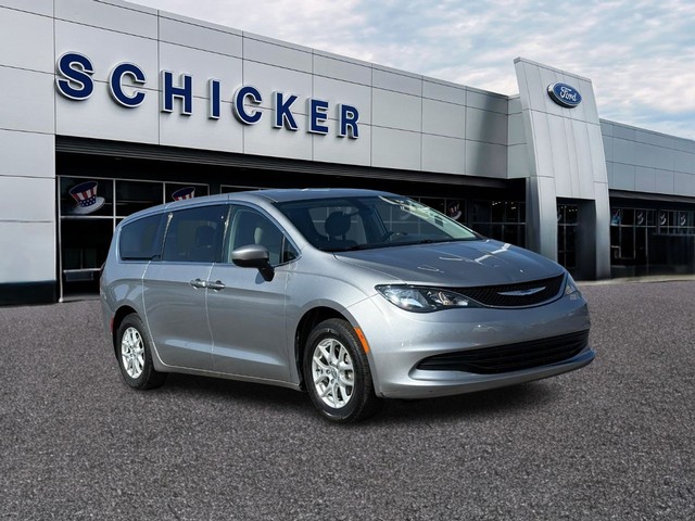 St. Louis MO 2020 Chrysler Voyager more details - chrysler voyager