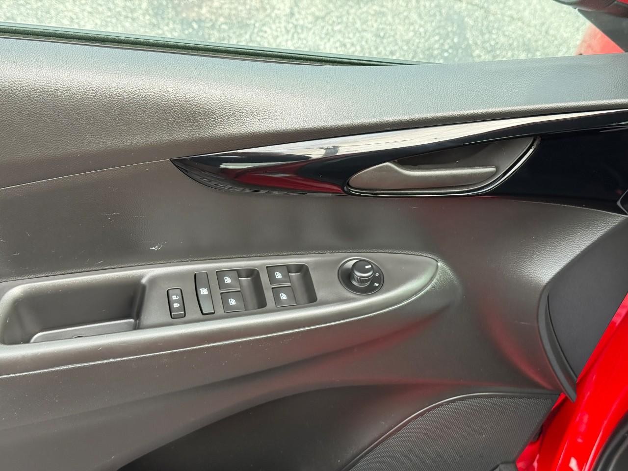 Chevrolet Spark Vehicle Full-screen Gallery Image 15