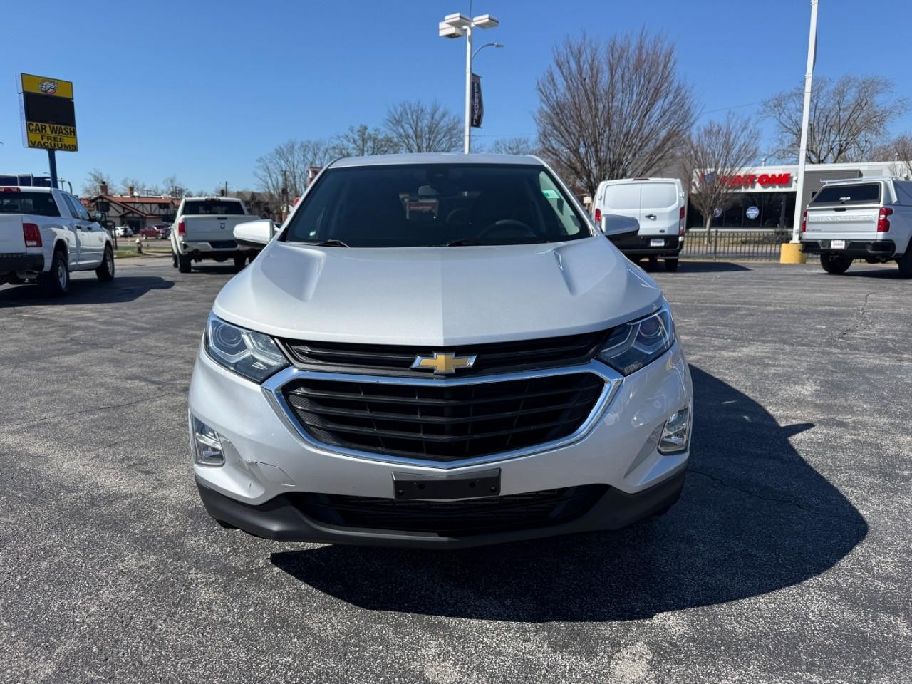 Chevrolet Equinox Vehicle Full-screen Gallery Image 08