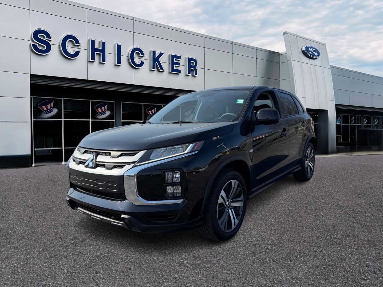 Mitsubishi Outlander Sport Vehicle Full-screen Gallery Image 04