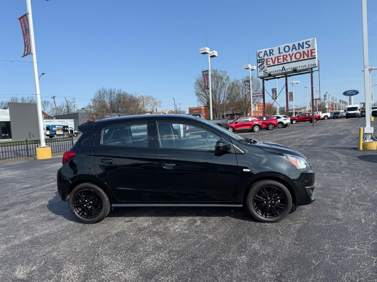 Mitsubishi Mirage Vehicle Full-screen Gallery Image 05