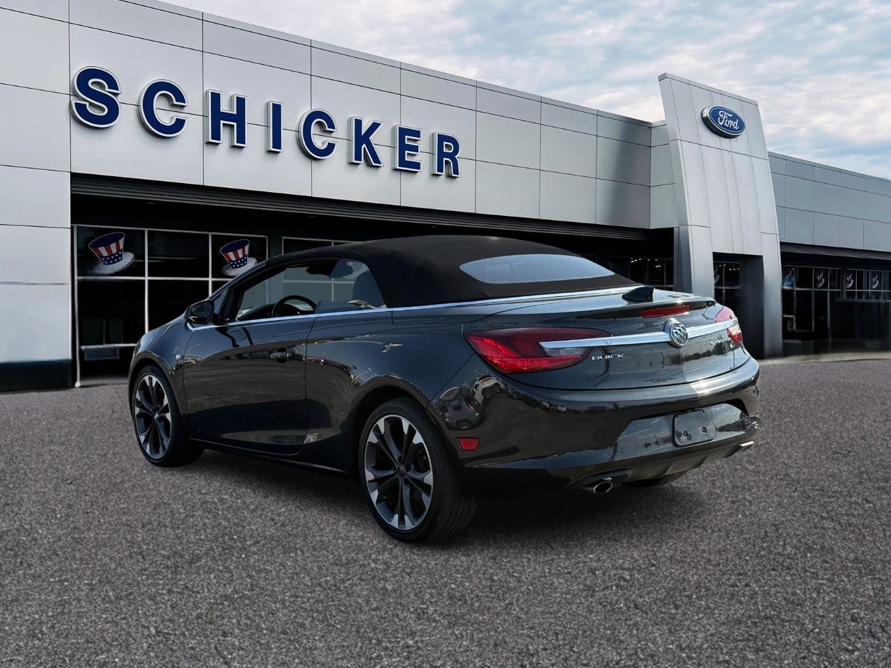 Buick Cascada Vehicle Full-screen Gallery Image 03