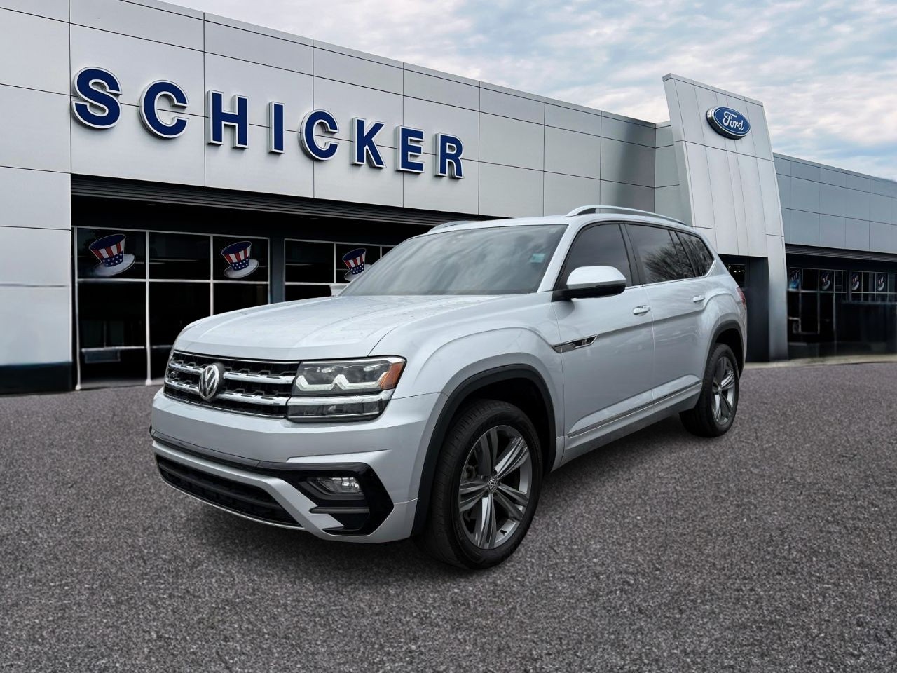Volkswagen Atlas Vehicle Full-screen Gallery Image 04
