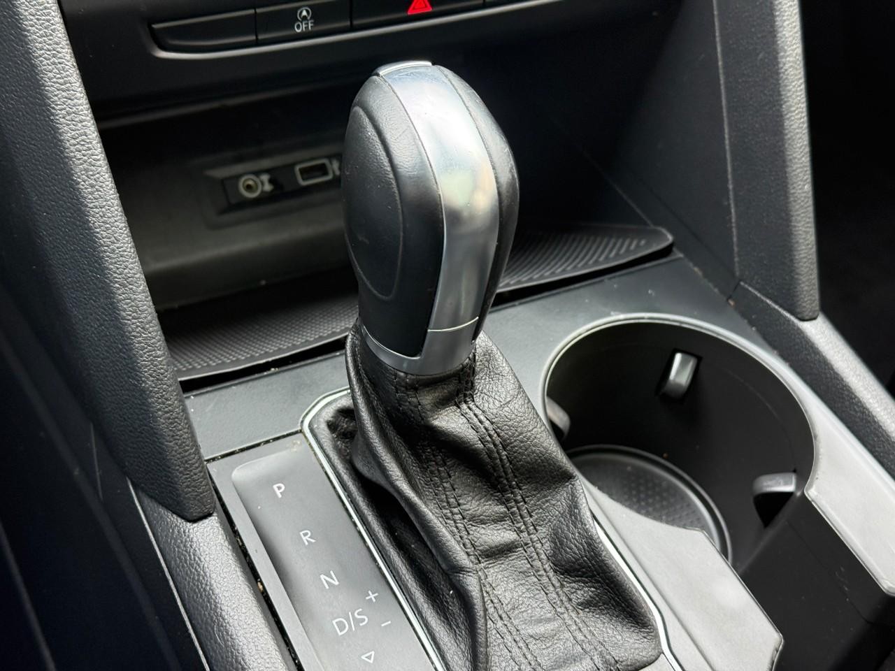 Volkswagen Atlas Vehicle Full-screen Gallery Image 23