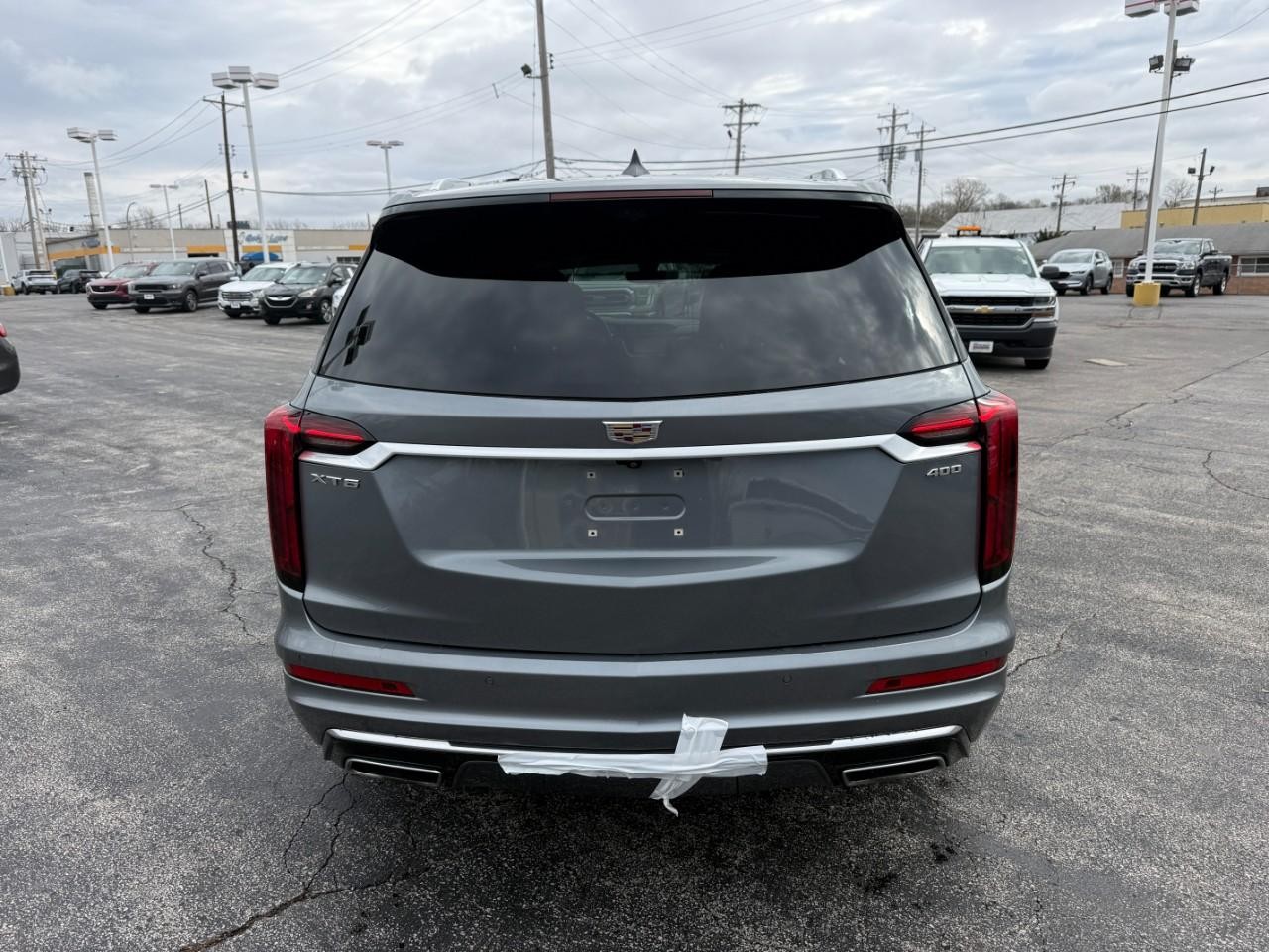 Cadillac XT6 Vehicle Full-screen Gallery Image 08