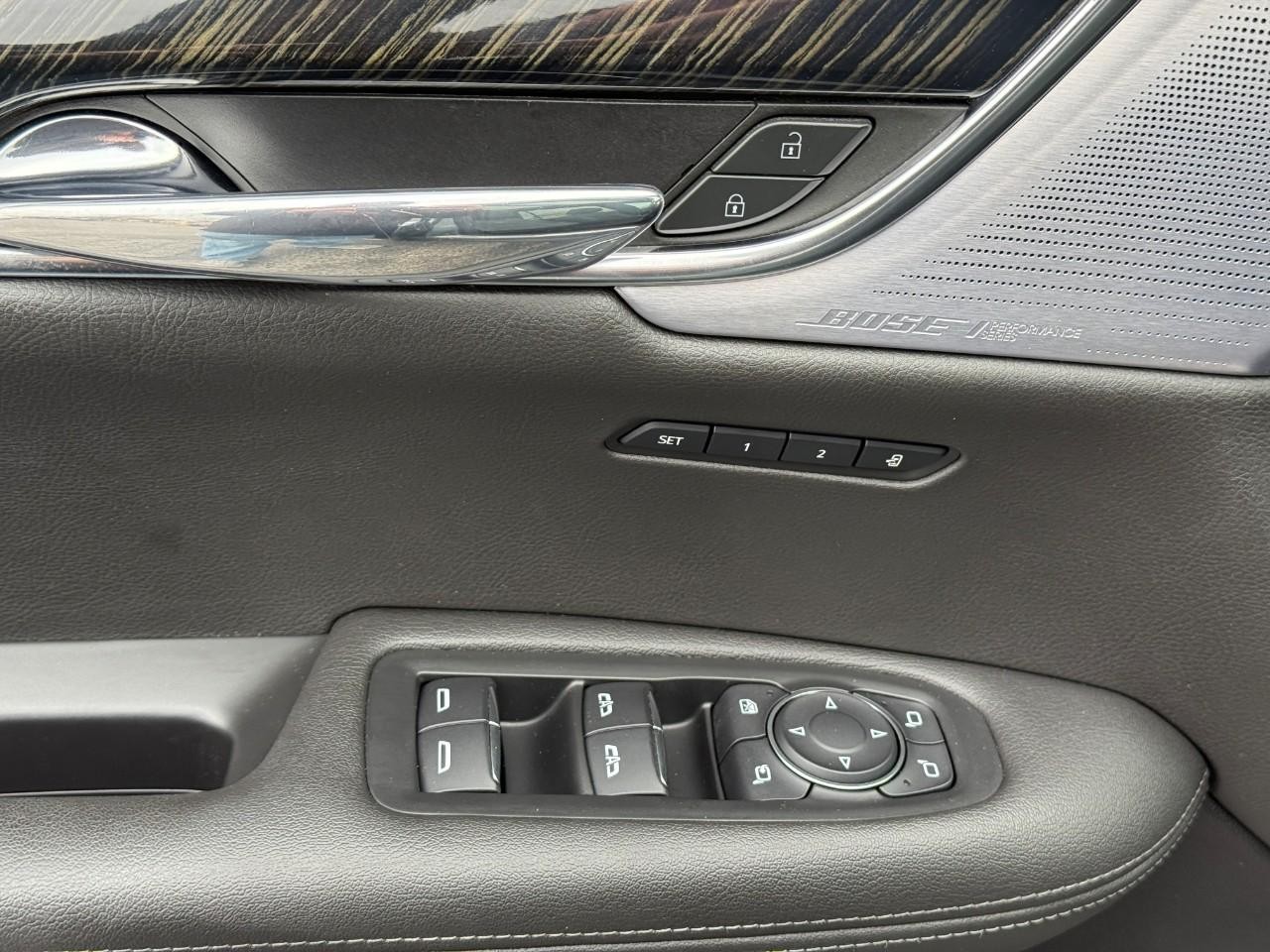 Cadillac XT6 Vehicle Full-screen Gallery Image 20