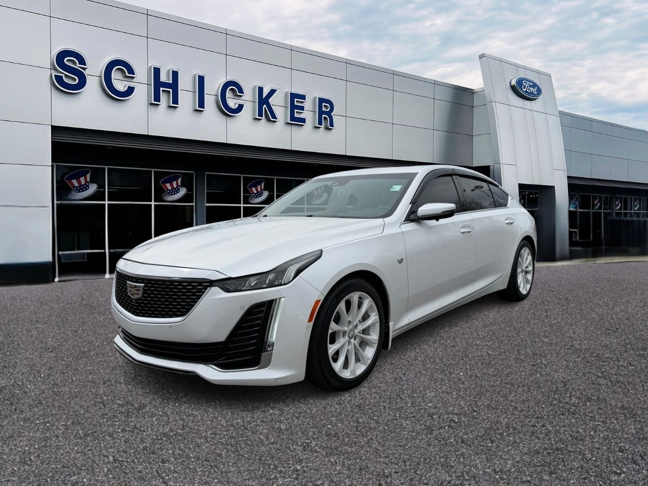 Cadillac CT5 Vehicle Full-screen Gallery Image 04