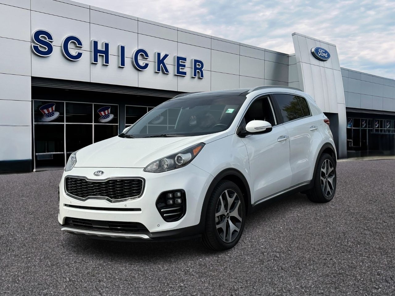 Kia Sportage Vehicle Full-screen Gallery Image 04