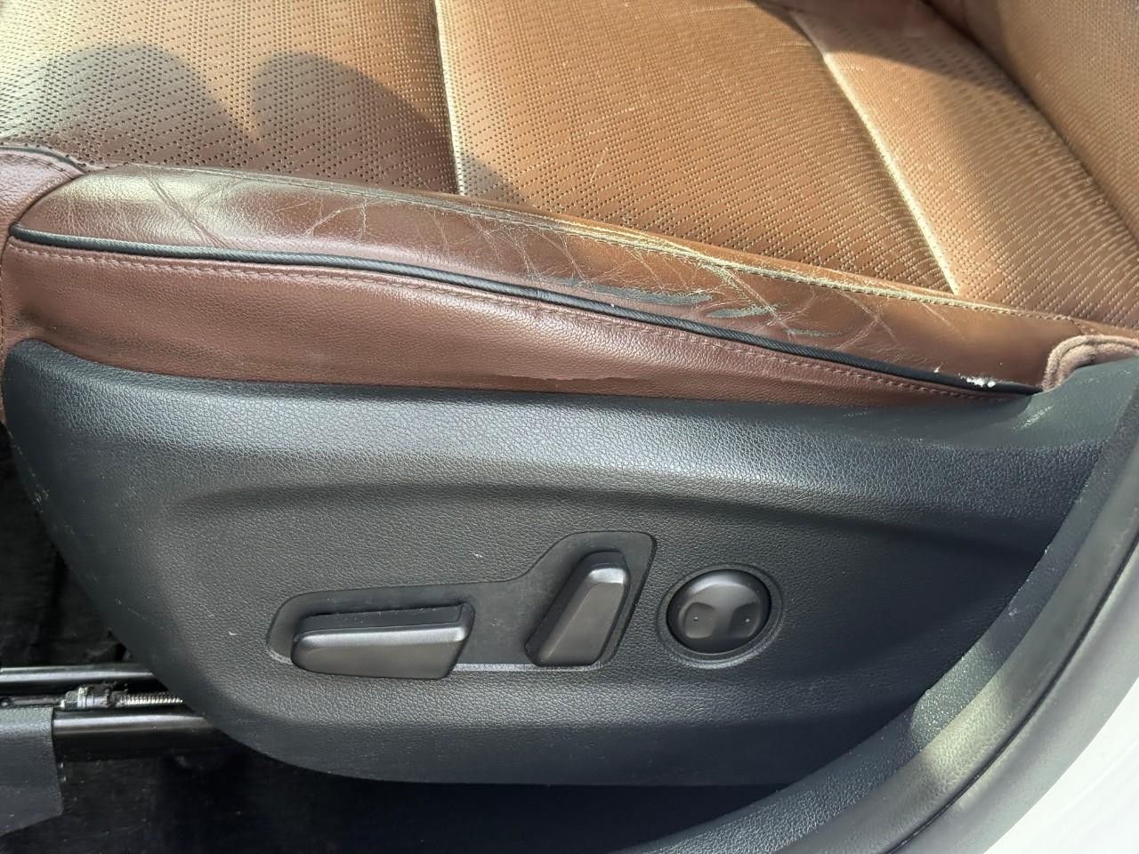 Kia Sportage Vehicle Full-screen Gallery Image 18