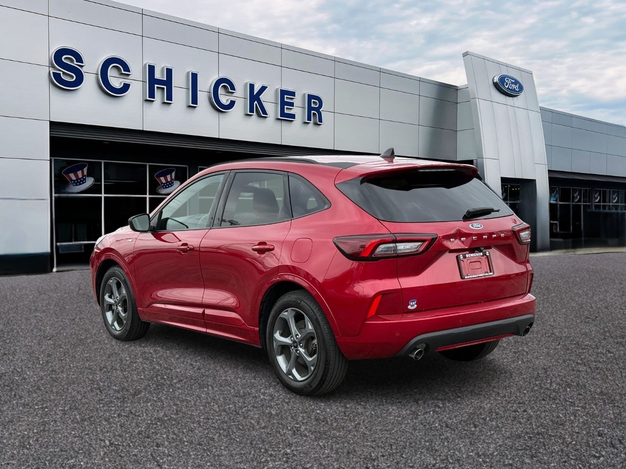 Ford Escape Vehicle Full-screen Gallery Image 03