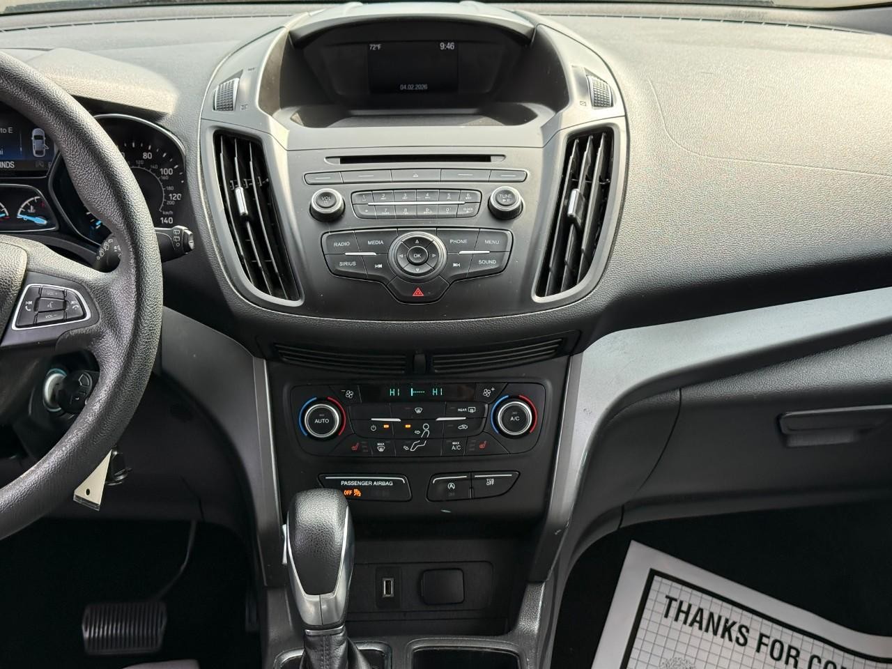Ford Escape Vehicle Full-screen Gallery Image 15