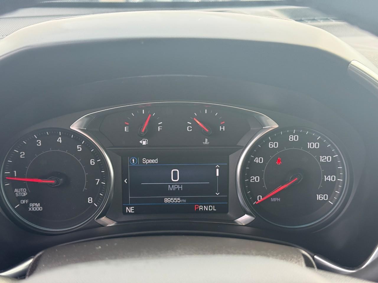 Chevrolet Equinox Vehicle Full-screen Gallery Image 21