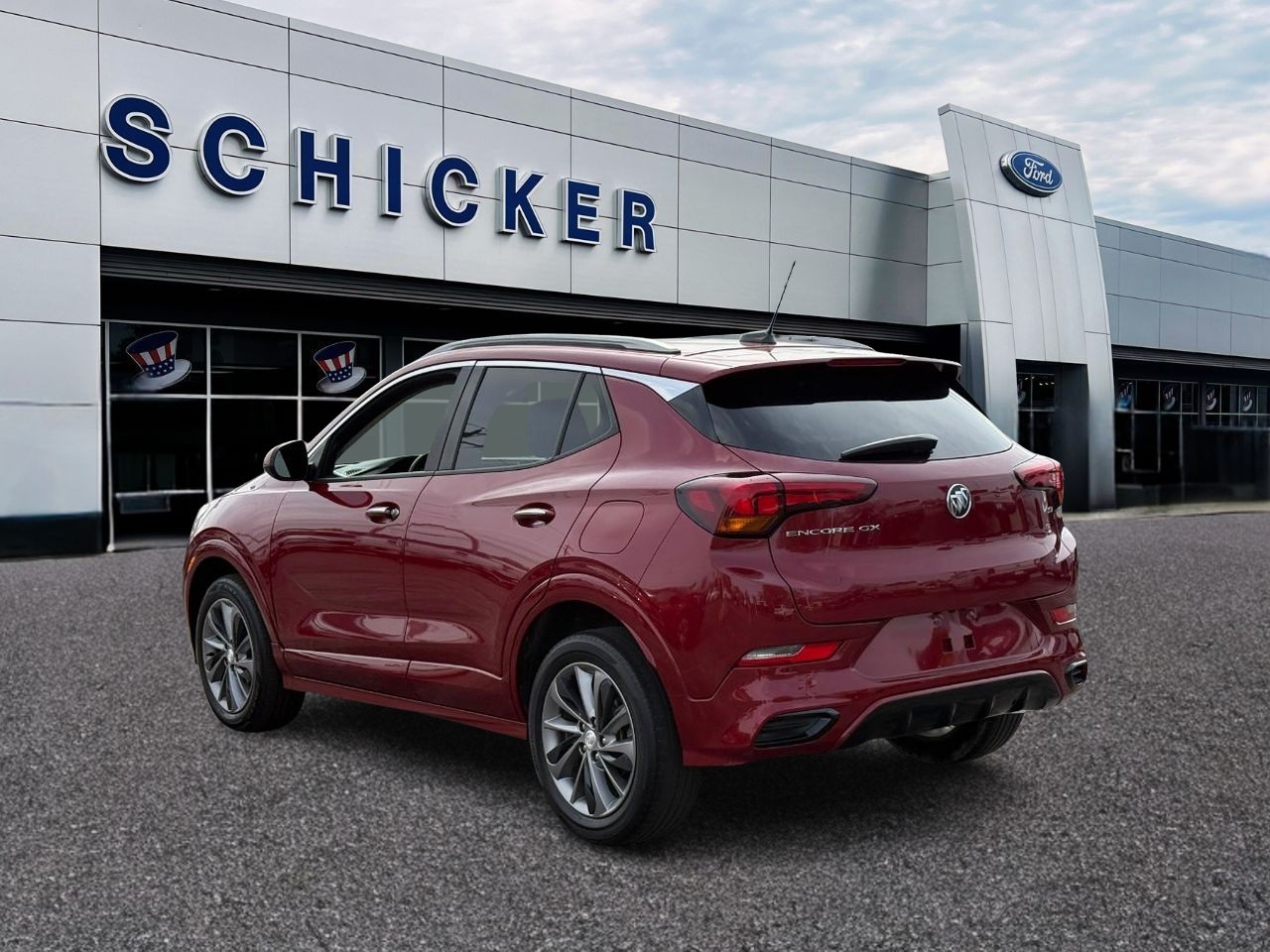 Buick Encore GX Vehicle Full-screen Gallery Image 03