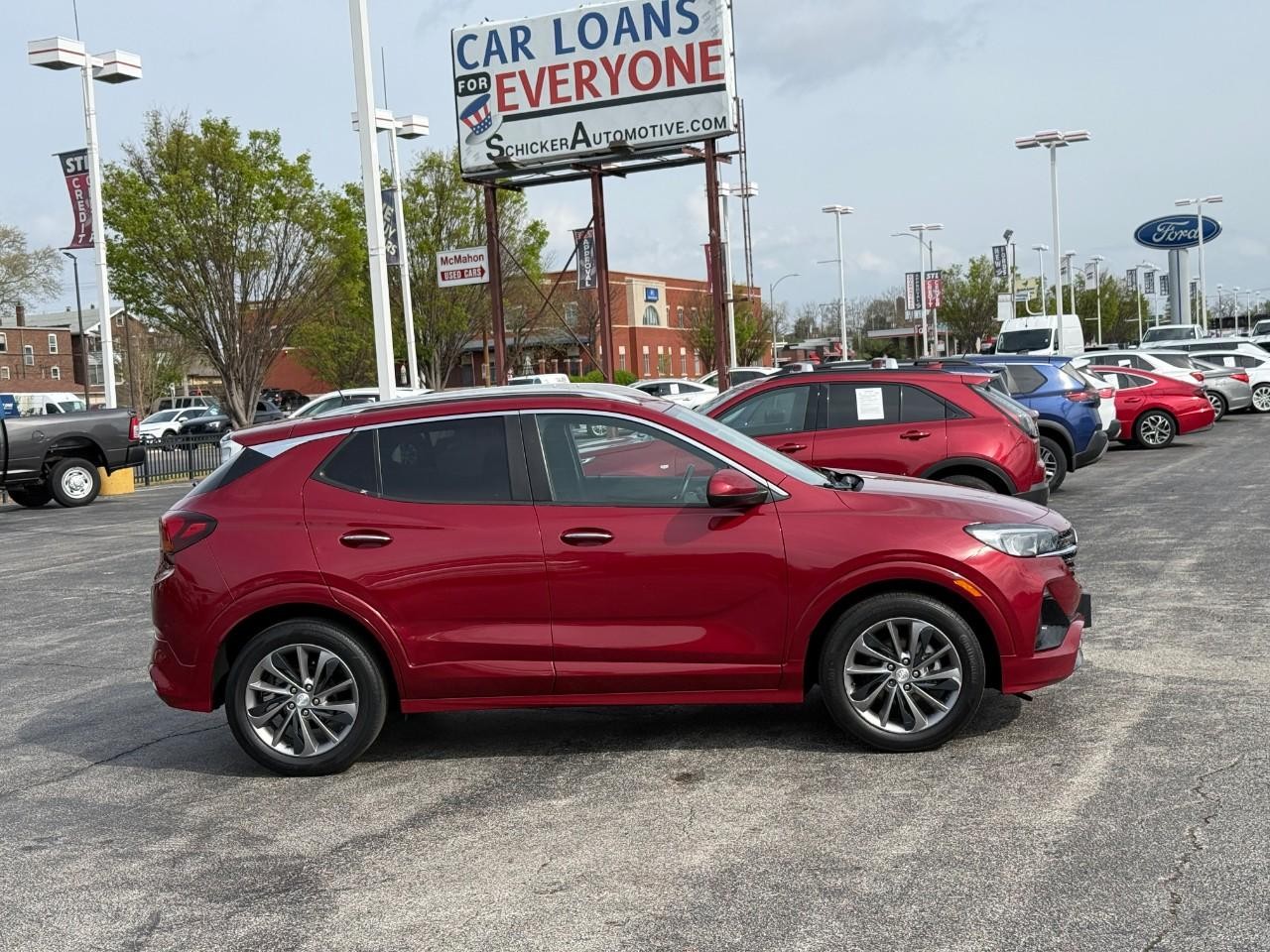 Buick Encore GX Vehicle Full-screen Gallery Image 19