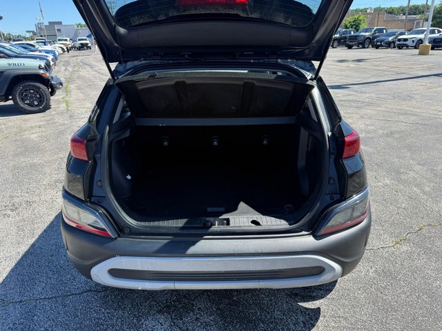 2023 Hyundai Kona SEL - Photo 6